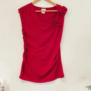 Oh Baby Maternity pink short sleeve ruched shirt with flower detail​